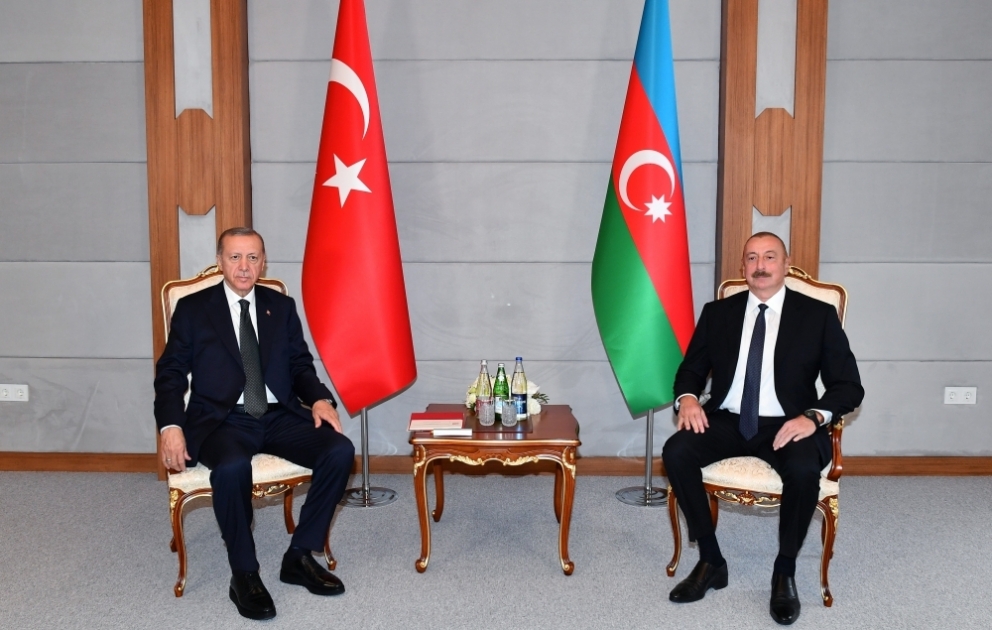 Les présidents azerbaïdjanais et turc s’entretiennent en tête-à-tête à Djabraïl
