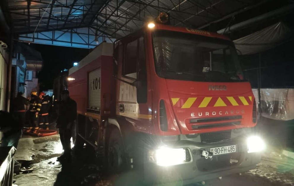Sabirabad bazarındakı yanğın söndürülüb