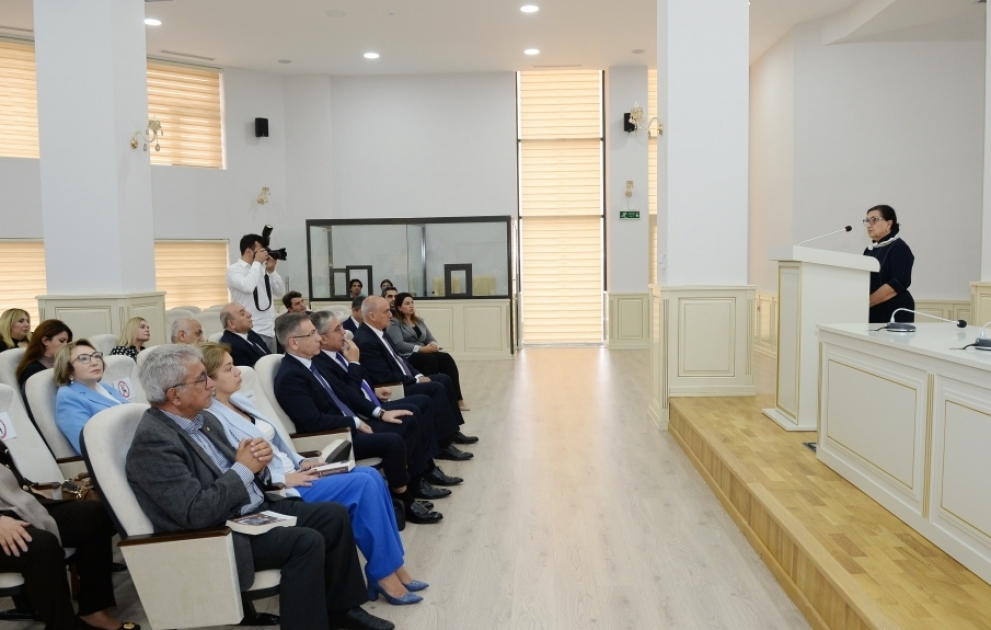 AZERTAC hosts meeting with Doctor of History, Professor Dilara Seyidzade
