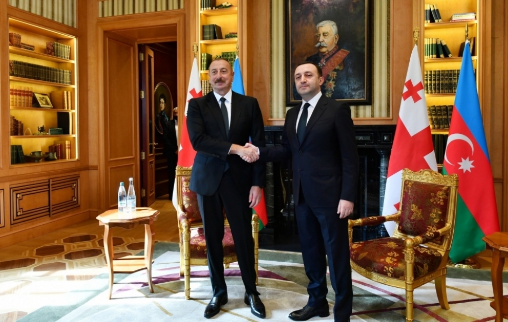 President Ilham Aliyev and Prime Minister of Georgia Irakli Garibashvili held one-on-one meeting