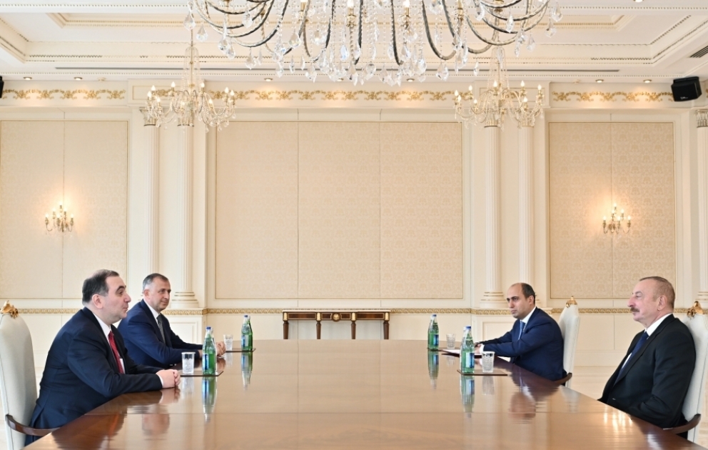 Präsident Ilham Aliyev empfängt Georgiens Minister für Bildung und Wissenschaft