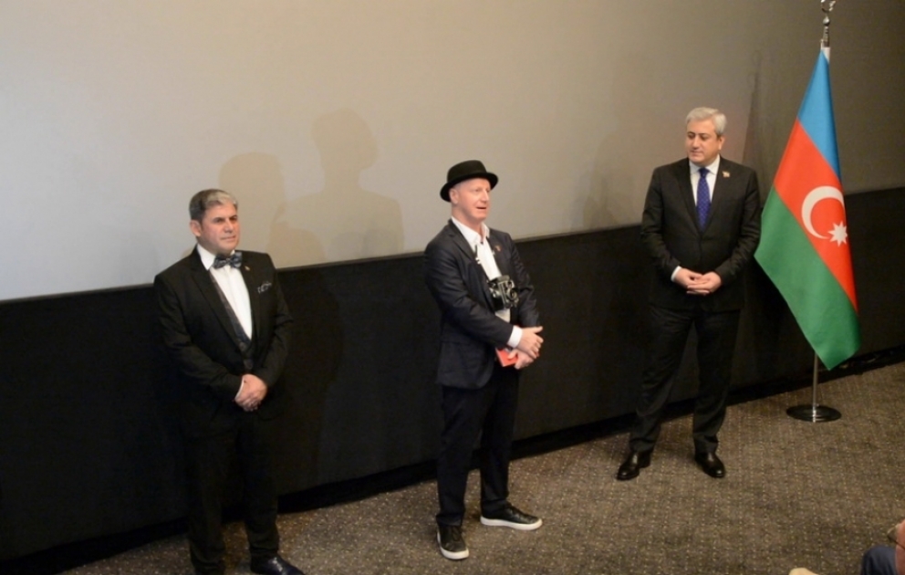 Stokholmda Zəfər Günü münasibətilə fotoqraf Mikael Silkebergin “Xarıbülbül əfsanəsi” sənədli filminin təqdimatı keçirilib