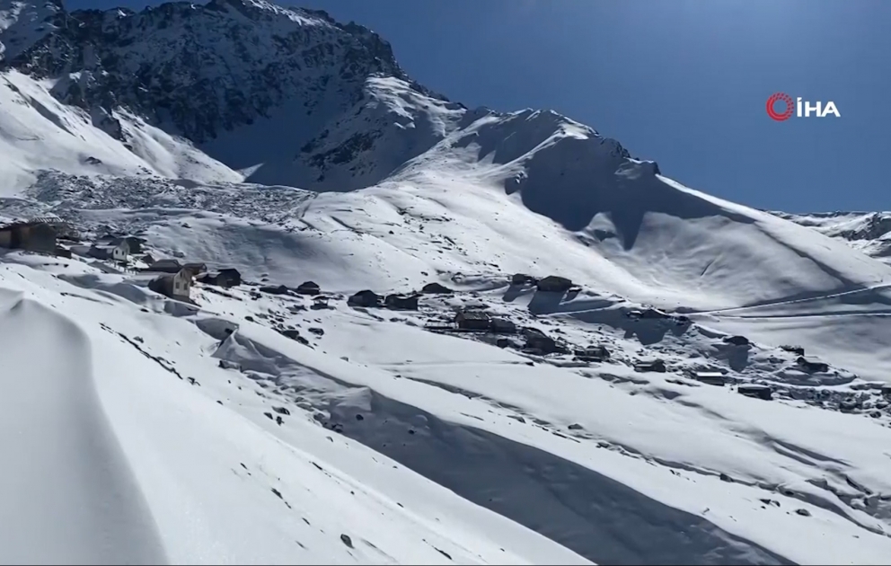 Artvin yaylaları qara bürünüb
