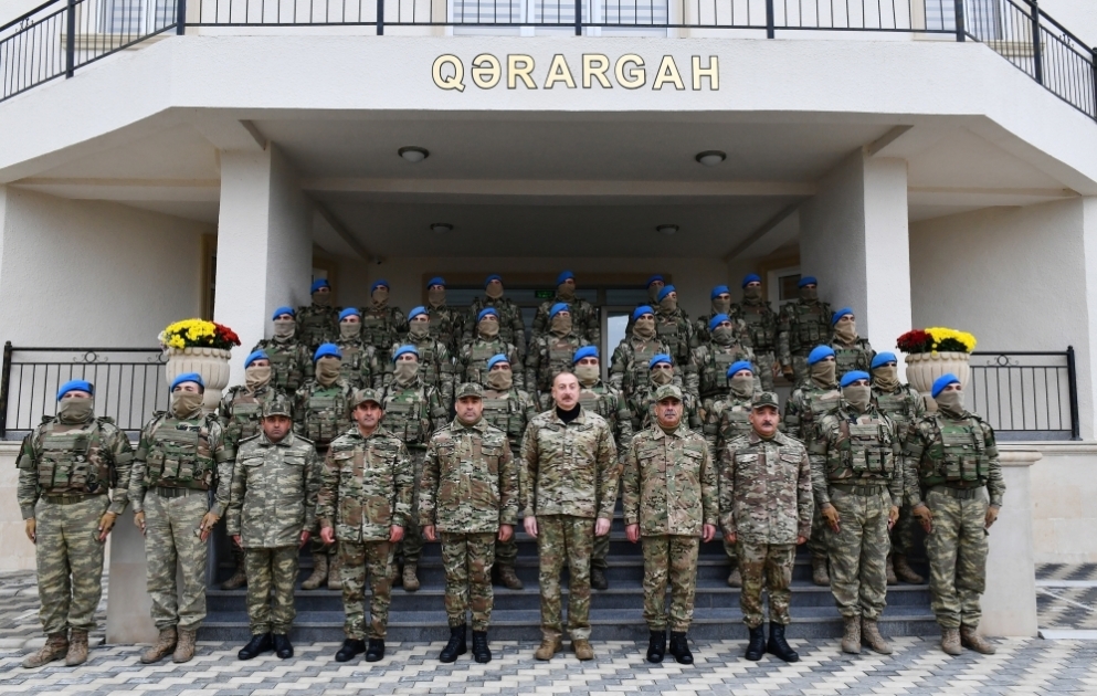 Le président Ilham Aliyev visite un nouveau site militaire dans la région de Fuzouli