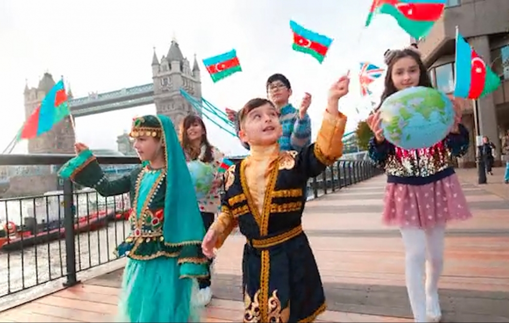 Londondakı “Qarabağ” məktəbinin Zəfər Günü münasibətilə videoklipi təqdim edilib