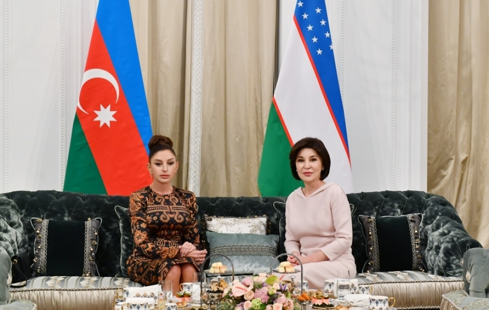 Azərbaycanın birinci xanımı Mehriban Əliyeva Özbəkistanın birinci xanımı Ziroatxon Mirziyoyeva ilə görüşüb