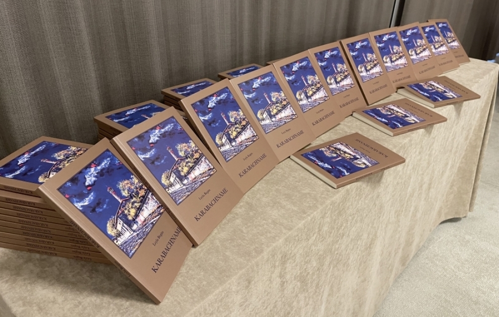 Praqada kitab təqdimatı keçirilib