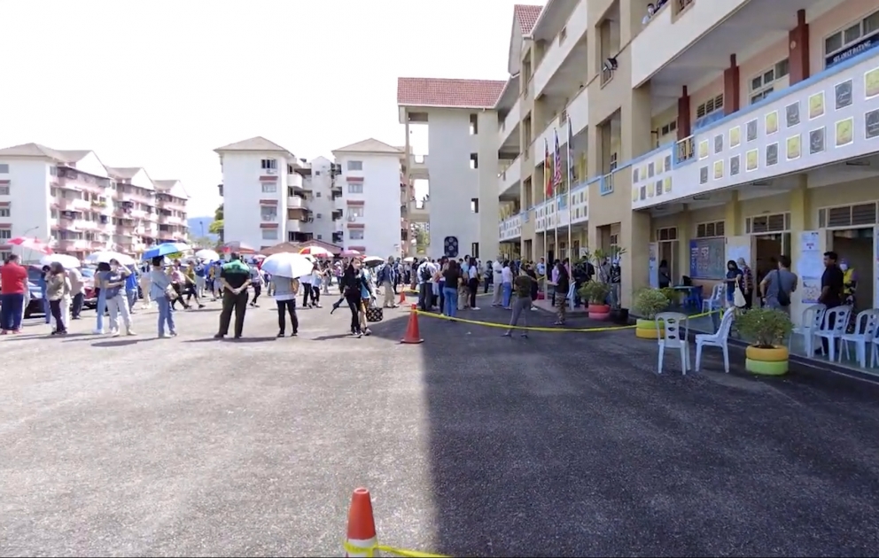 Malayziyada ümumi seçkilər siyasi qeyri-sabitlik fonunda keçirilir