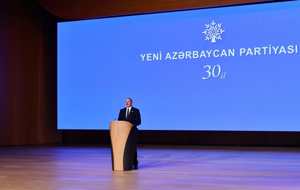 Prezident: Azərbaycan dövləti Ulu Öndərin vəsiyyəti əsasında milli-mənəvi dəyərlər üzərində qurulur və inkişaf edir