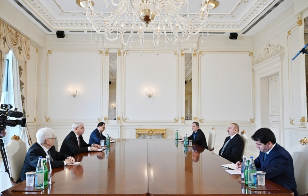 Le président de la République reçoit le représentant spécial de la Russie pour la normalisation des relations azerbaïdjano-arméniennes