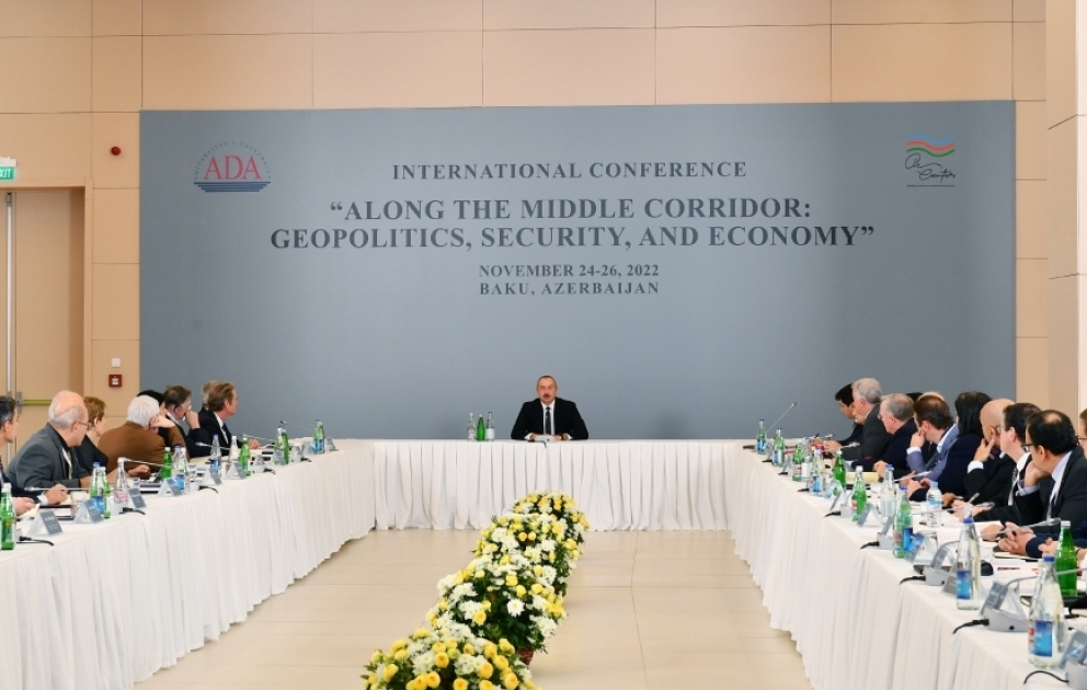 Bakıda “Orta Dəhliz boyunca: geopolitika, təhlükəsizlik və iqtisadiyyat” mövzusunda beynəlxalq konfrans keçirilib 
Prezident İlham Əliyev konfransda iştirak edib
