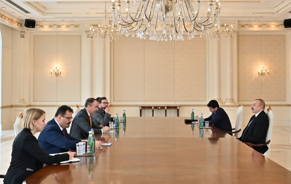 Präsident Ilham Aliyev empfängt EU-Sonderbeauftragten für Südkaukasus
