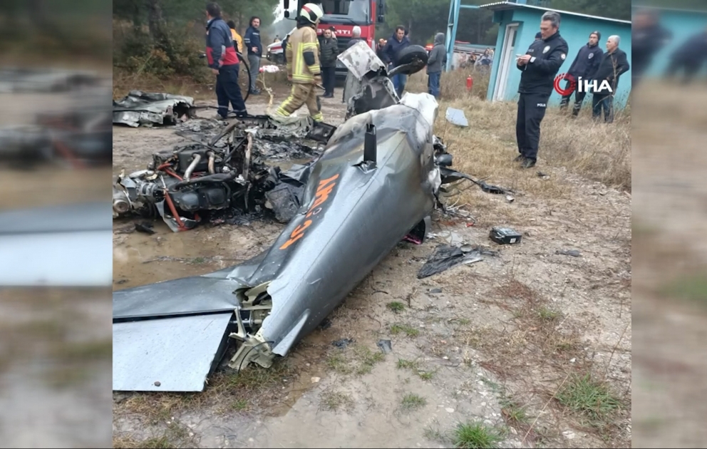 Bursada təyyarə qəzası baş verib, iki nəfər ölüb