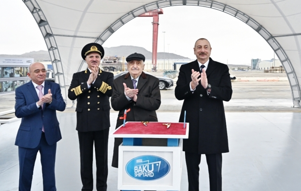 Lancement du tanker « Académicien Khochbakht Youssifzadé » 
La cérémonie a été marquée par la présence du président Ilham Aliyev