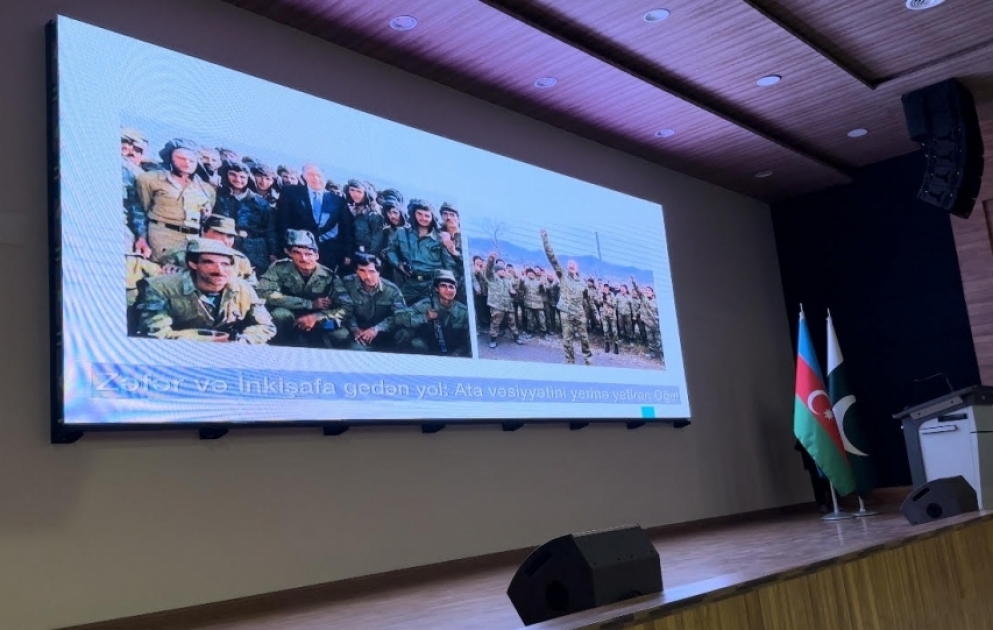 Pakistanda Ümummilli Lider Heydər Əliyevin xatirəsi anılıb