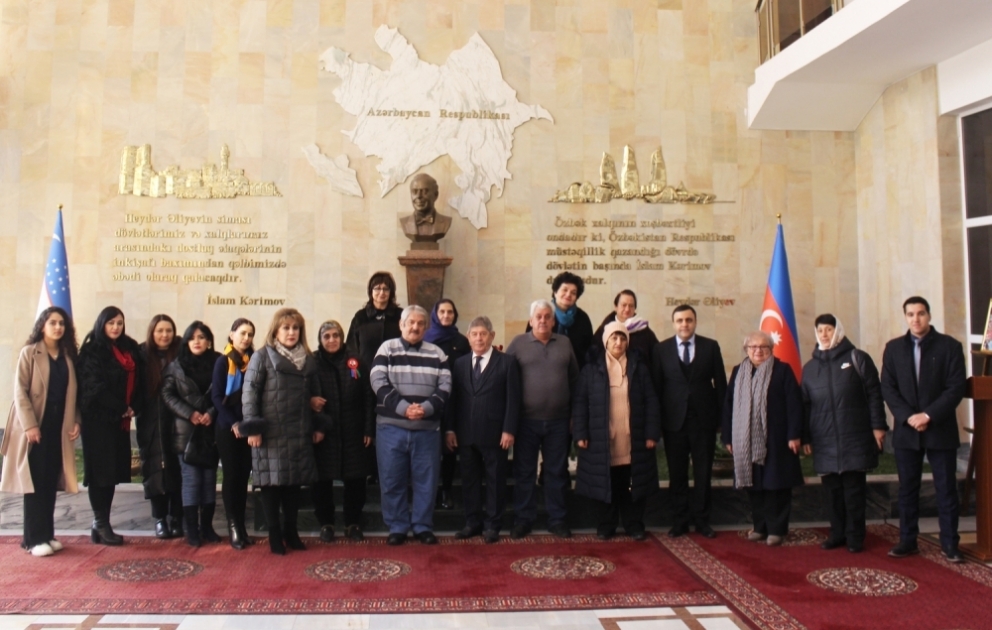 Ulu Öndər Heydər Əliyevin əziz xatirəsi Özbəkistanda da yad edilib