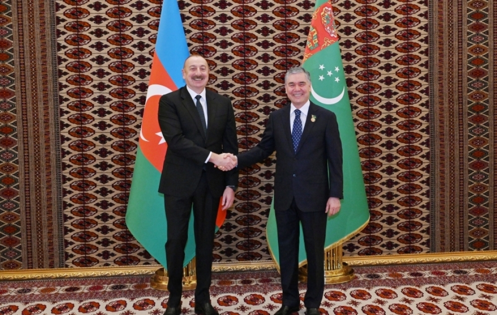 Turkmenistan: Präsident Ilham Aliyev trifft Gurbanguly Berdimuhamedov