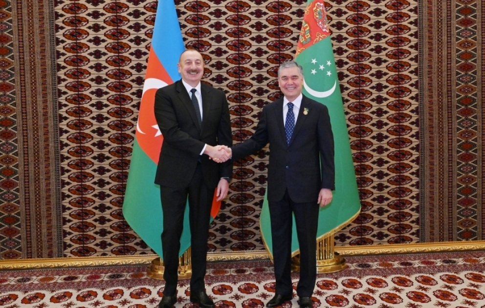 Turkmenbachi : entretien du président azerbaïdjanais avec le président du Conseil du peuple turkmène