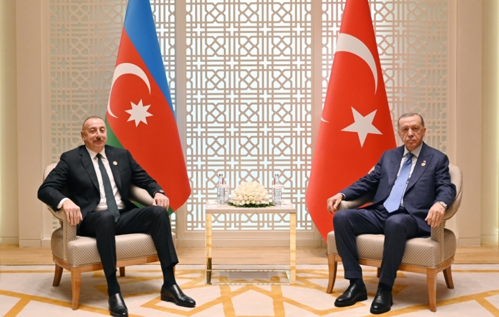 Präsident Ilham Aliyev trifft Präsident Recep Tayyip Erdogan