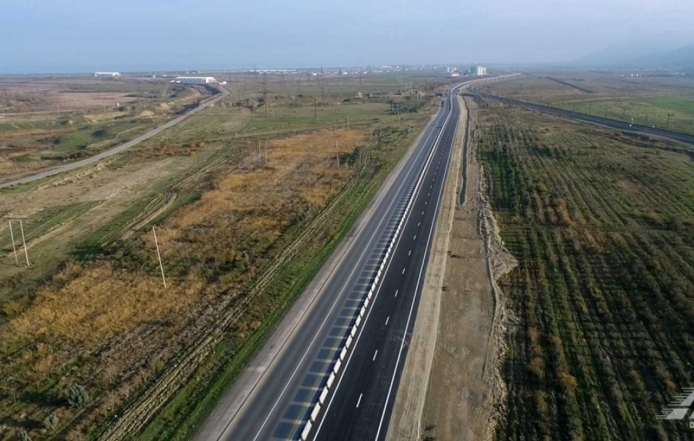 M1 magistral yolunda yenidənqurma işləri yekunlaşır