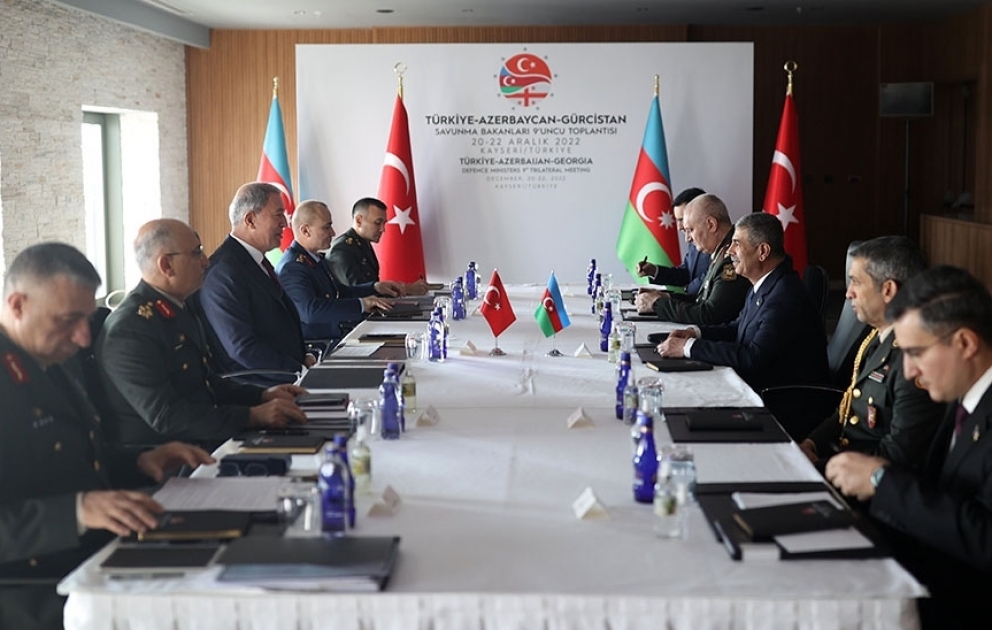 Azərbaycan ilə Türkiyə arasında hərbi-texniki sahədə əməkdaşlığın inkişafı müzakirə edilib