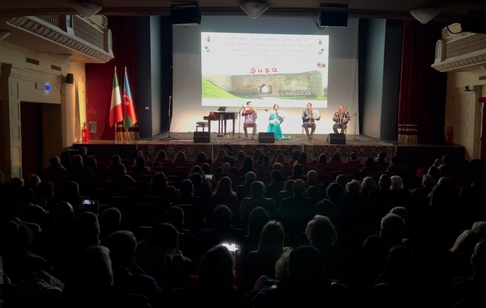 Romada “Şuşa İli”nə həsr olunmuş konsert: “Xarıbülbül”