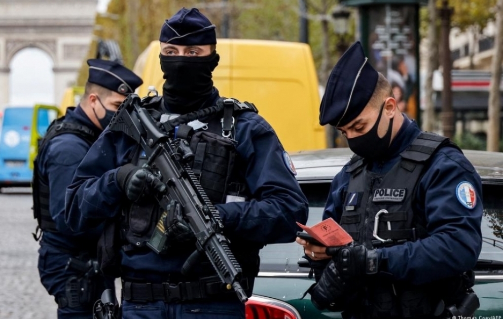 Parisdə atışma olub, azı 2 nəfər ölüb