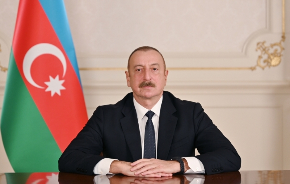 Azərbaycan Respublikasının Prezidenti İlham Əliyevin Dünya Azərbaycanlılarının Həmrəyliyi Günü və Yeni il münasibətilə müraciəti