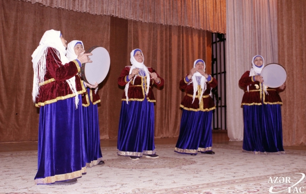 Adını Ulu Öndərin qoyduğu məşhur folklor qrupu