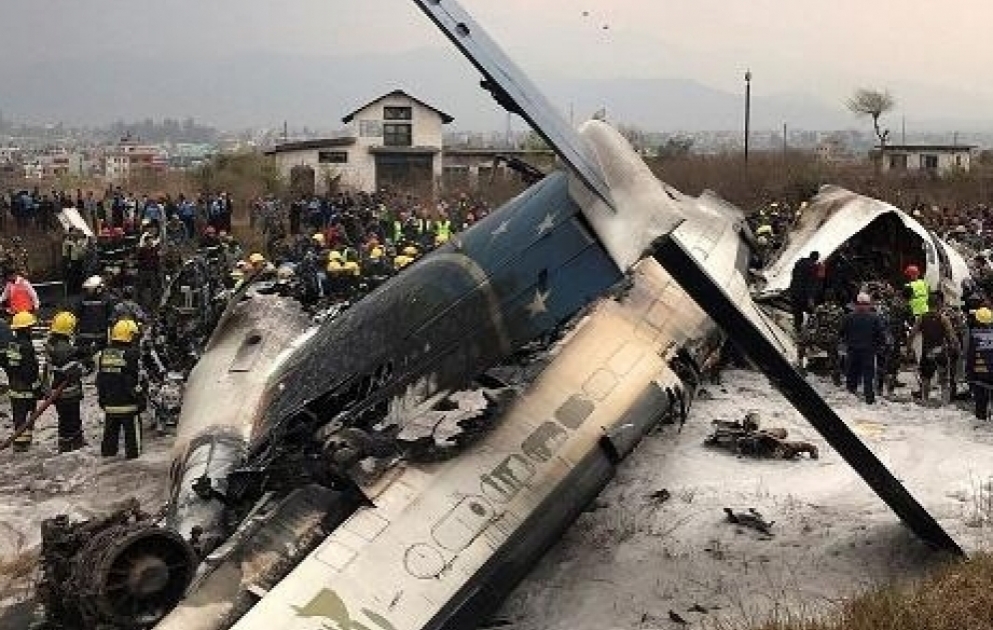 Un avion s'écrase au Népal avec 72 personnes à bord