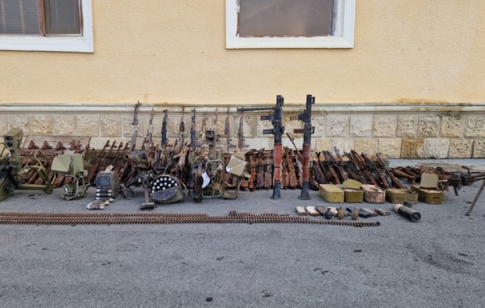 Füzulidə xeyli sayda silah-sursat aşkarlanıb