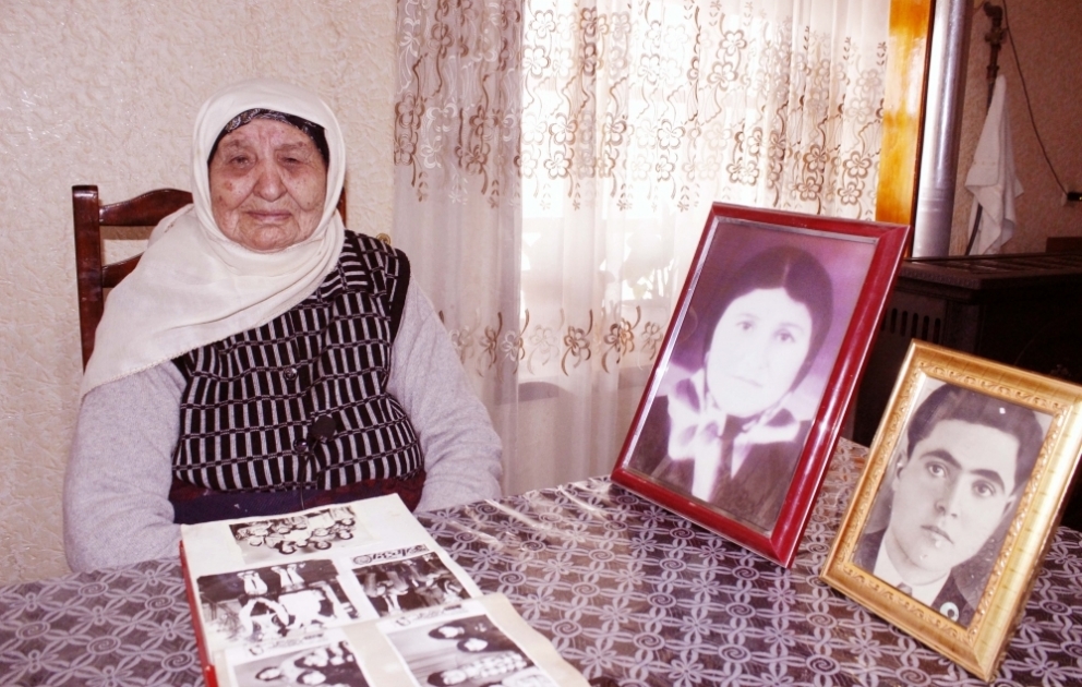 Zəngibasardan olan 90 yaşlı Şövkət nənə ata-baba yurdunu görmək istəyir