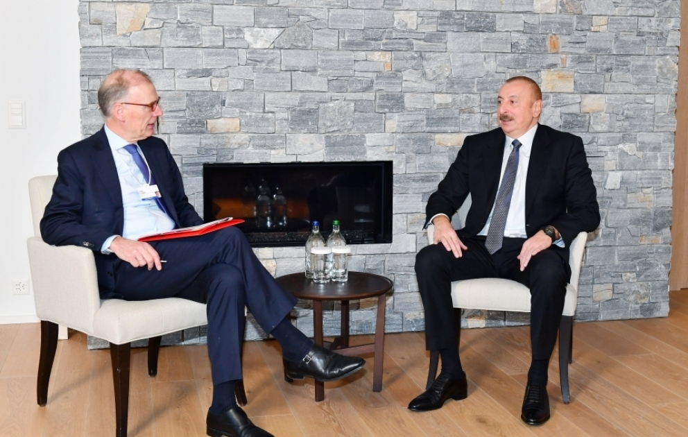President Ilham Aliyev met with President and Chief Executive Officer of Carlsberg Group in Davos