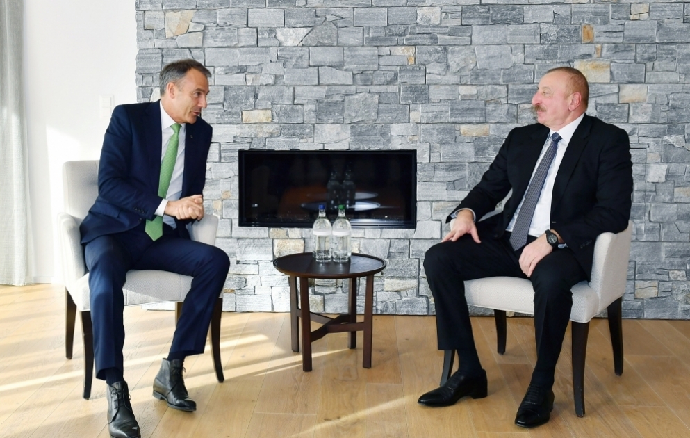 L’élargissement des projets d’énergie au menu des discussions à Davos
