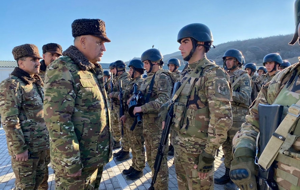 Проверена боеготовность воинских частей в Кяльбаджаре и Лачине