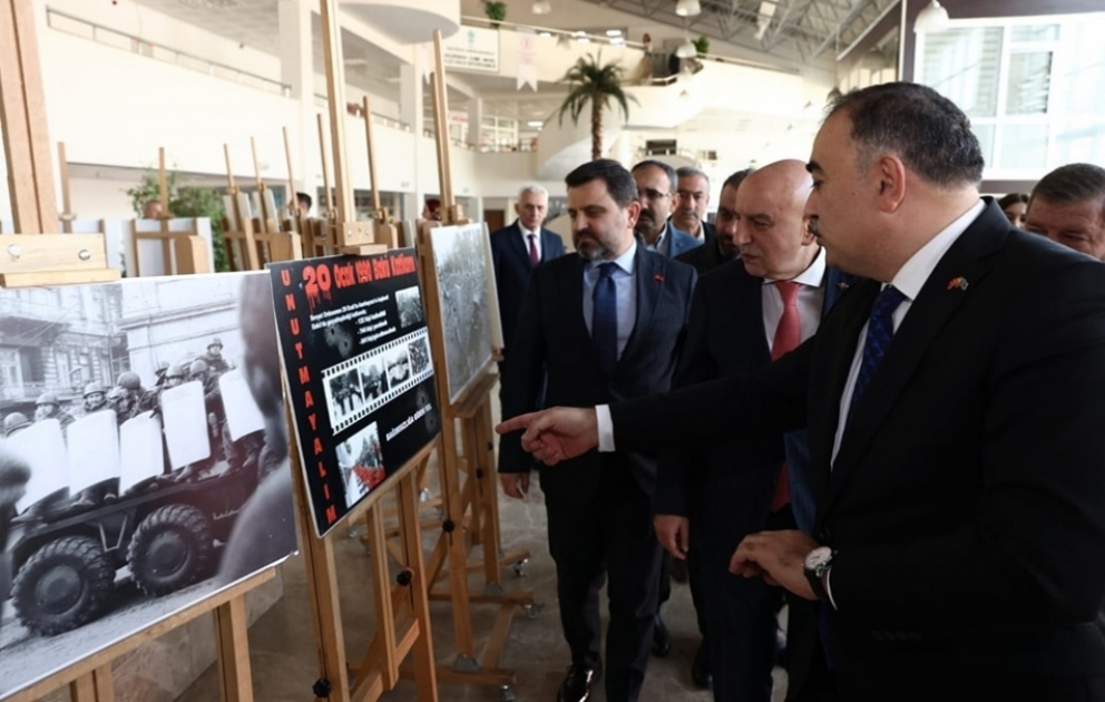 20 Yanvar şəhidlərinin əziz xatirəsi Ankarada ehtiramla yad edilib