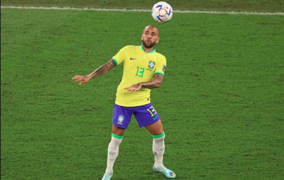 Dani Alves cinsi təcavüz ittihamı ilə həbs olunub