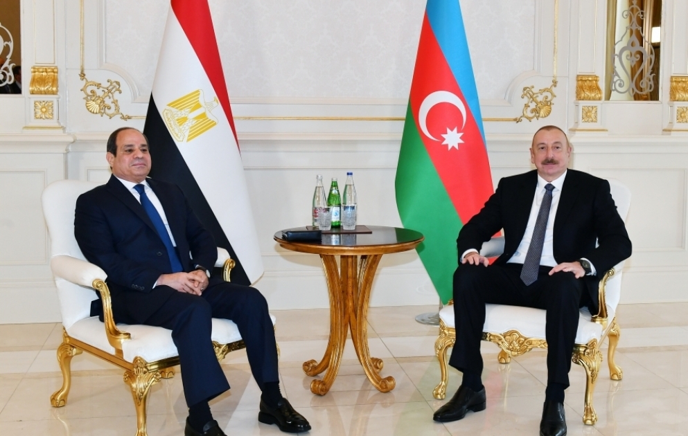 Entretien en tête-à-tête des présidents azerbaïdjanais et égyptien