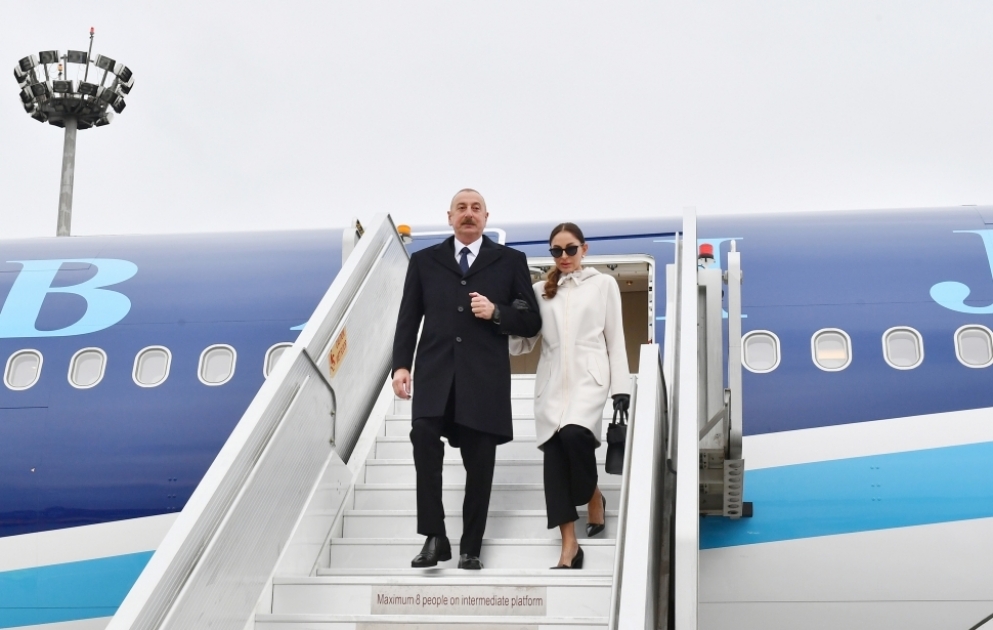 Aserbaidschans Präsident Ilham Aliyev ist zu Staatsbesuch in Ungarn eingetroffen