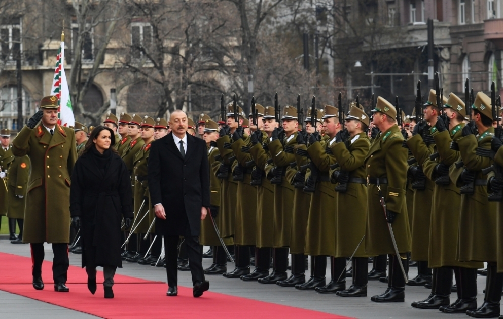 Budapeştdə Azərbaycan Prezidenti İlham Əliyevin rəsmi qarşılanma mərasimi olub