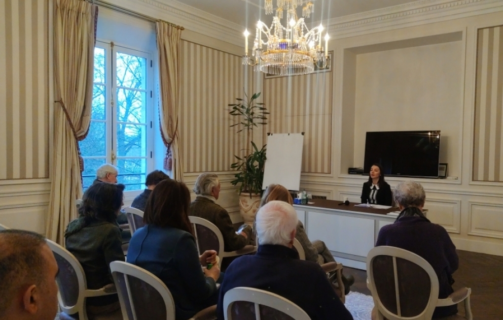 Parisdə səfir Leyla Abdullayeva xarici jurnalistlər üçün mətbuat konfransı keçirib