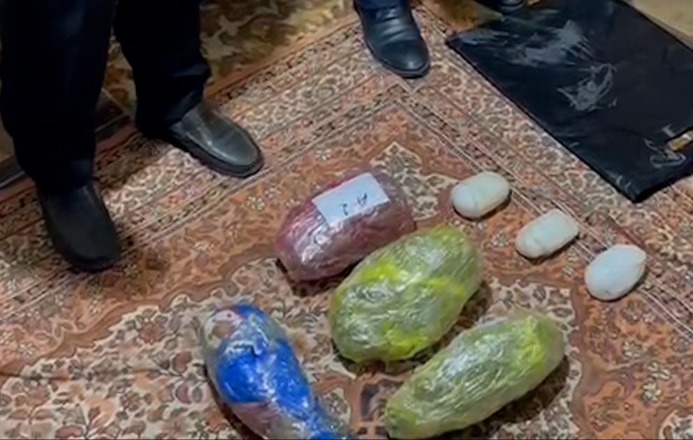 Abşeronda narkotik vasitələrin satışı ilə məşğul olan 2 nəfər saxlanılıb