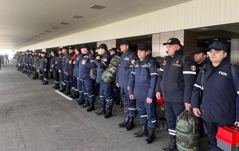 По поручению Президента Азербайджана в Турцию отправились силы быстрого реагирования Министерства по чрезвычайным ситуациям
