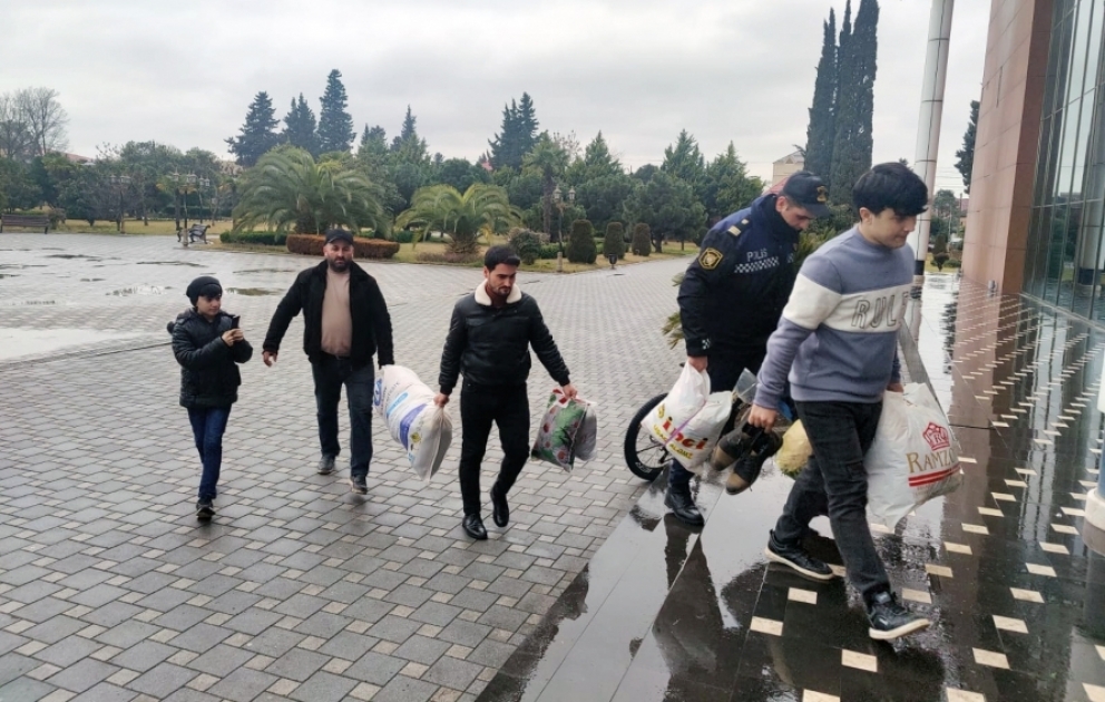 Lənkəran və Masallıda Türkiyəyə yardım aksiyası üçün xüsusi məntəqələr yaradılıb