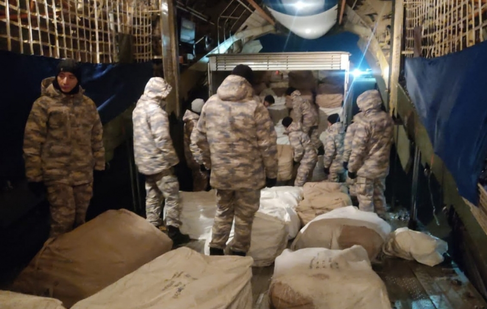 FHN-in təyyarə ilə yola saldığı növbəti humanitar yardım Türkiyəyə çatıb