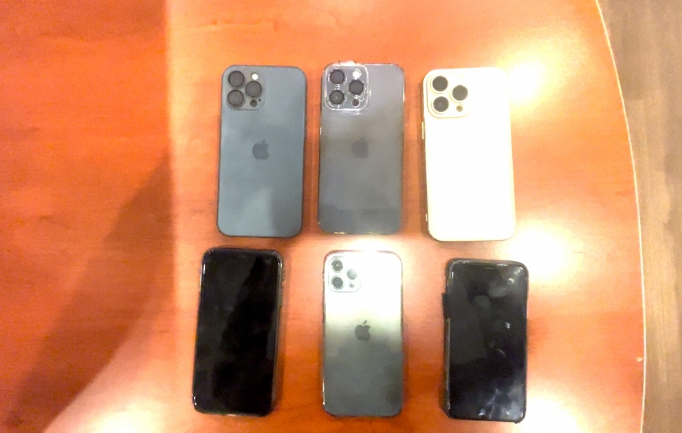 Avtomobildən 6 ədəd “İphone” oğurlayan şəxs saxlanılıb