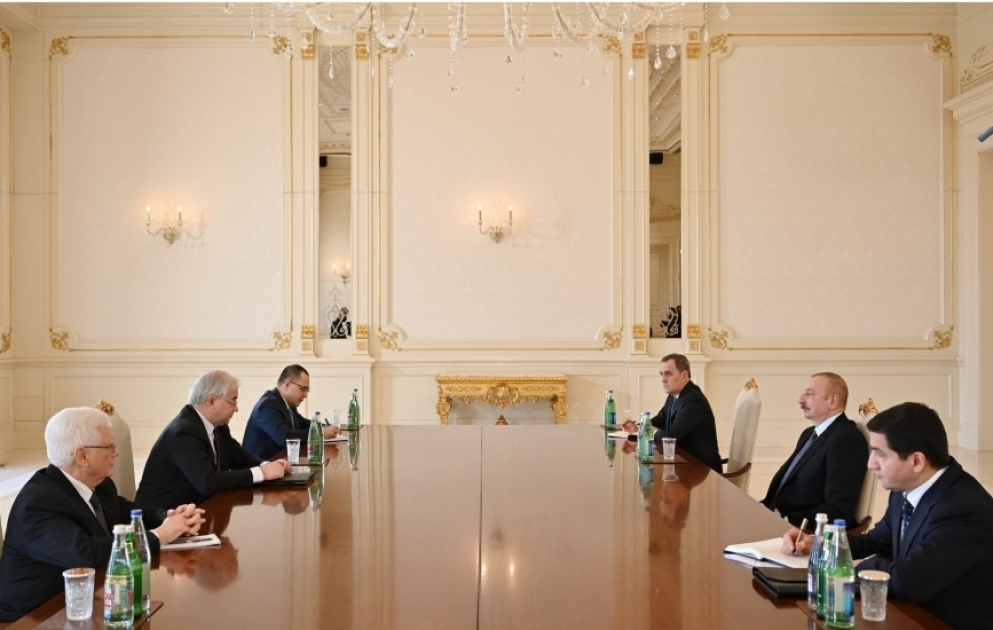 Le président azerbaïdjanais reçoit le représentant spécial russe chargé de la normalisation des relations azerbaïdjano-arméniennes