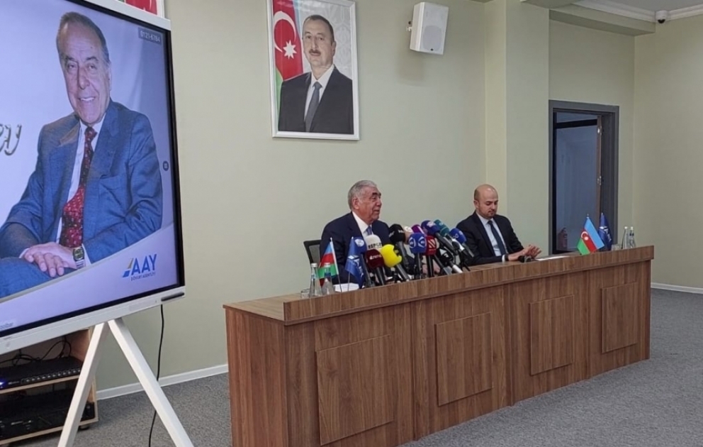 Zəngilan rayonunda yol infrastrukturu layihələrinə dair brifinq keçirilib