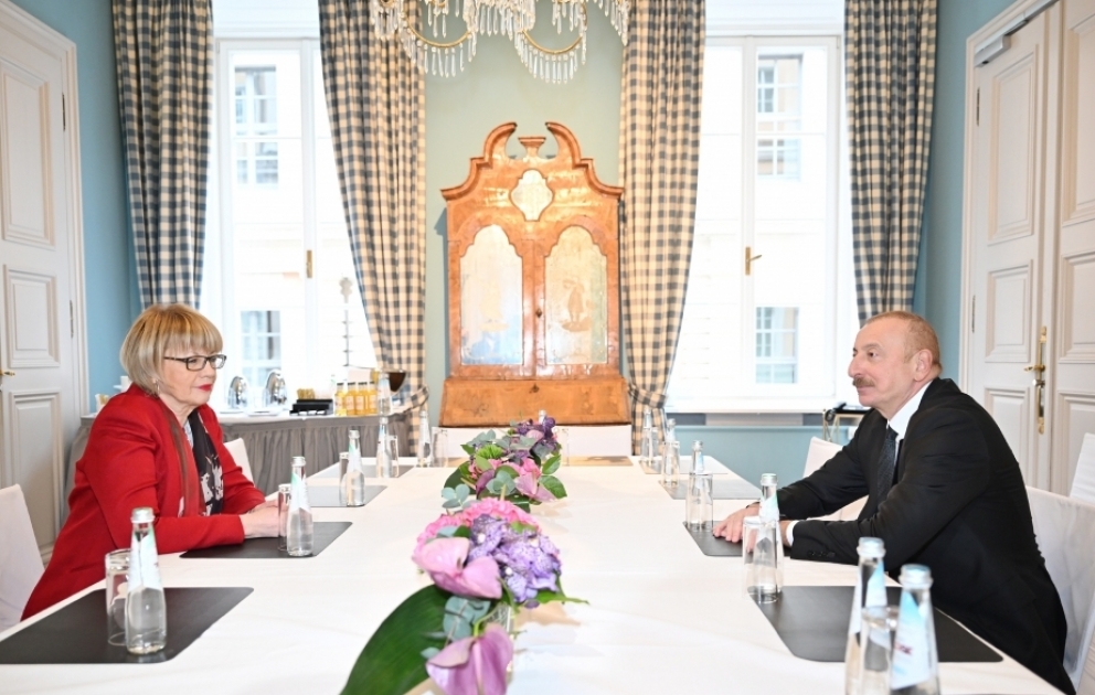 Entretien du président azerbaïdjanais avec la secrétaire générale de l’OSCE à Munich