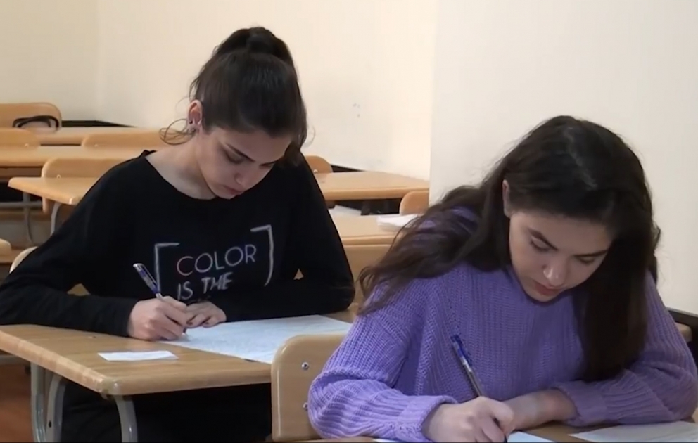 Təhsil tələbə kreditindən kimlər yararlana bilər?